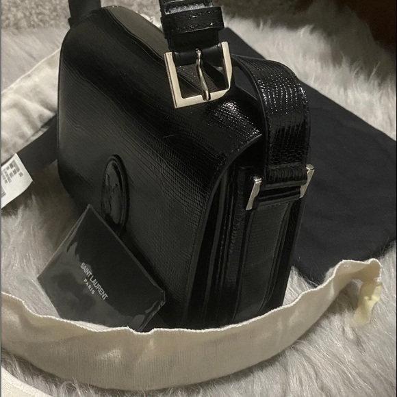 LE 61 LEATHER HANDBAG  Authentic of Saint Laurent ( Brand New) - Picture 3 of 14